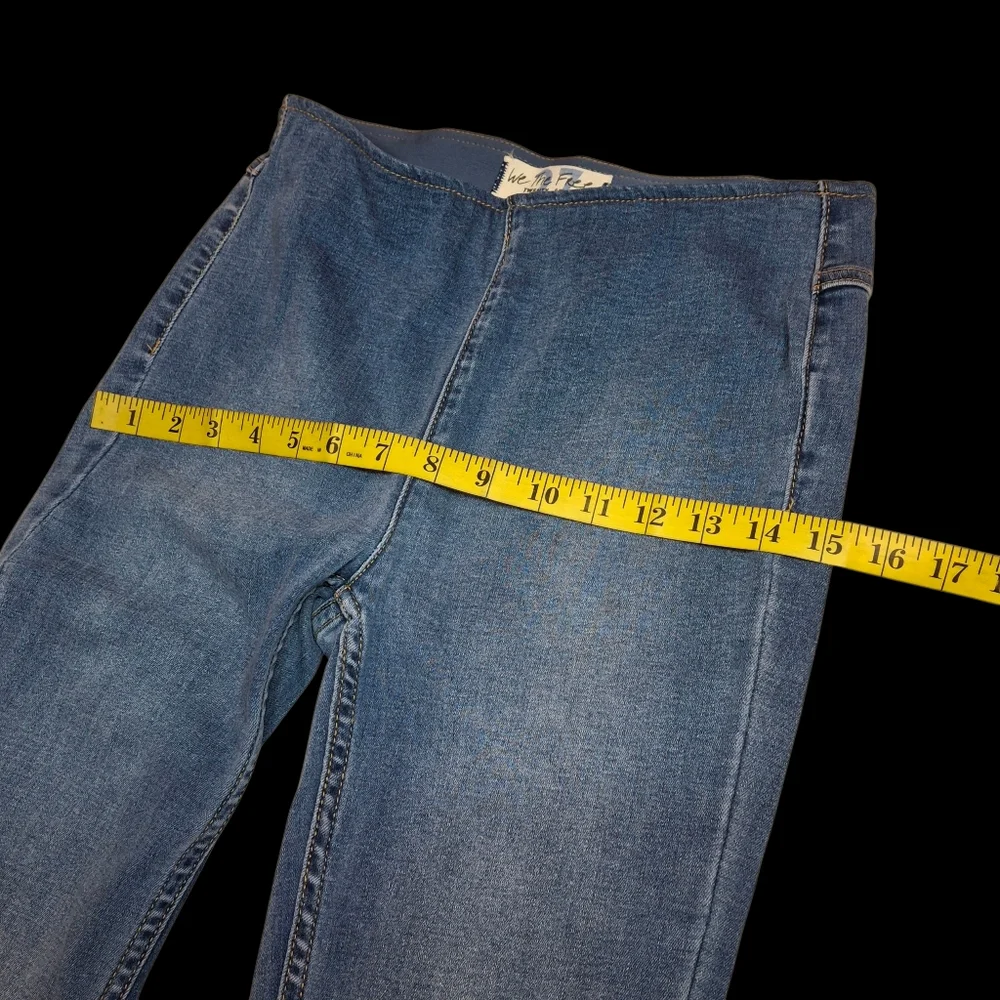 We The Free Penny Pull-On Wide Flare Soft Denim Blue Stretch Jeans Women Size 27 - Picture 11 of 16